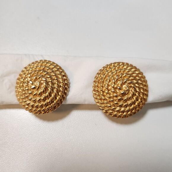 RJ Graziano Clip On Earrings Womens Goldtone Jewelry 1 inch round Vintage - Picture 11 of 11